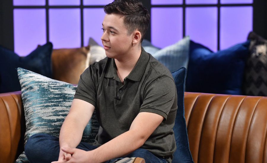 kyle rittenhouse net worth : 3 Kyle Rittenhouse’s Personal Life